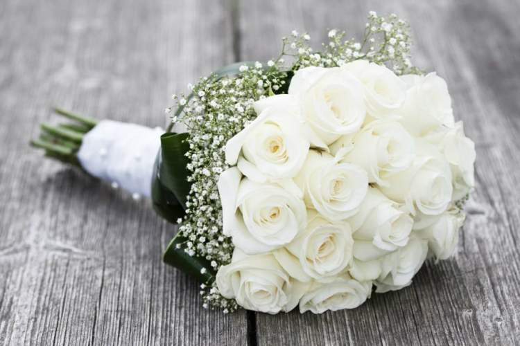 Rüyada Beyaz Çiçek Buketi Görmek - ruyandagor.com