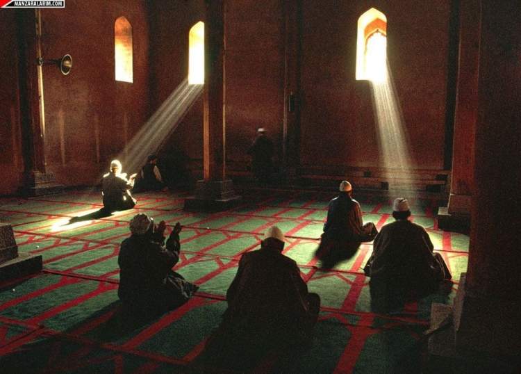 camide dua etmek
