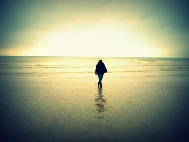 denize batmadan yürümek