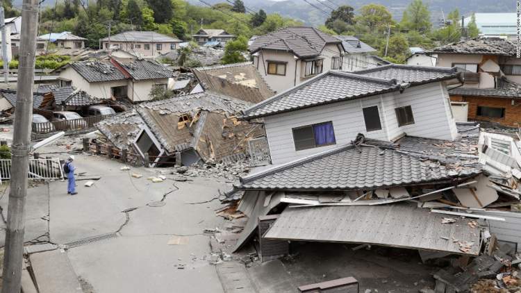 deprem görmek binaların yıkılması