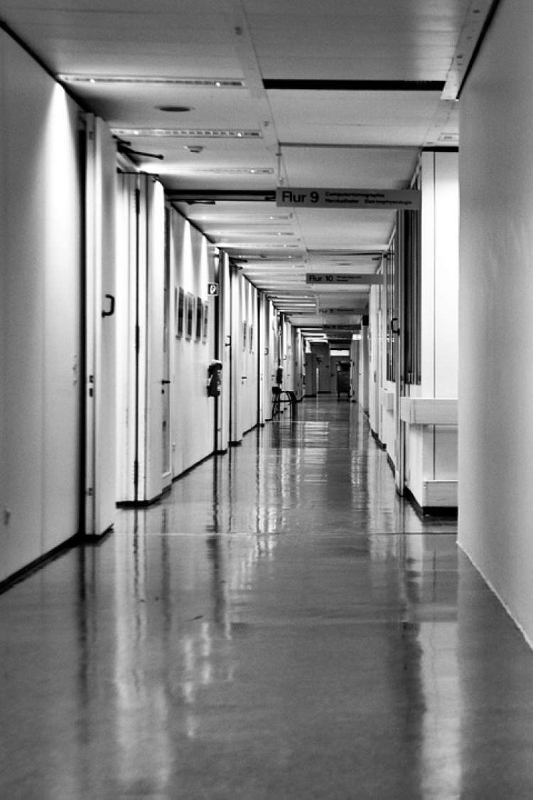 Rüyada Hastane Koridoru Görmek