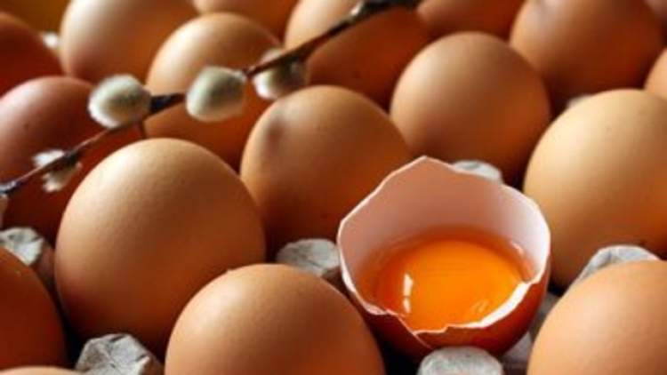 Rüyada Kırık Çiğ Yumurta Görmek - ruyandagor.com