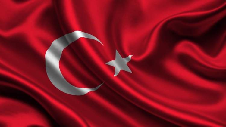 kırmızı türk bayrağı görmek