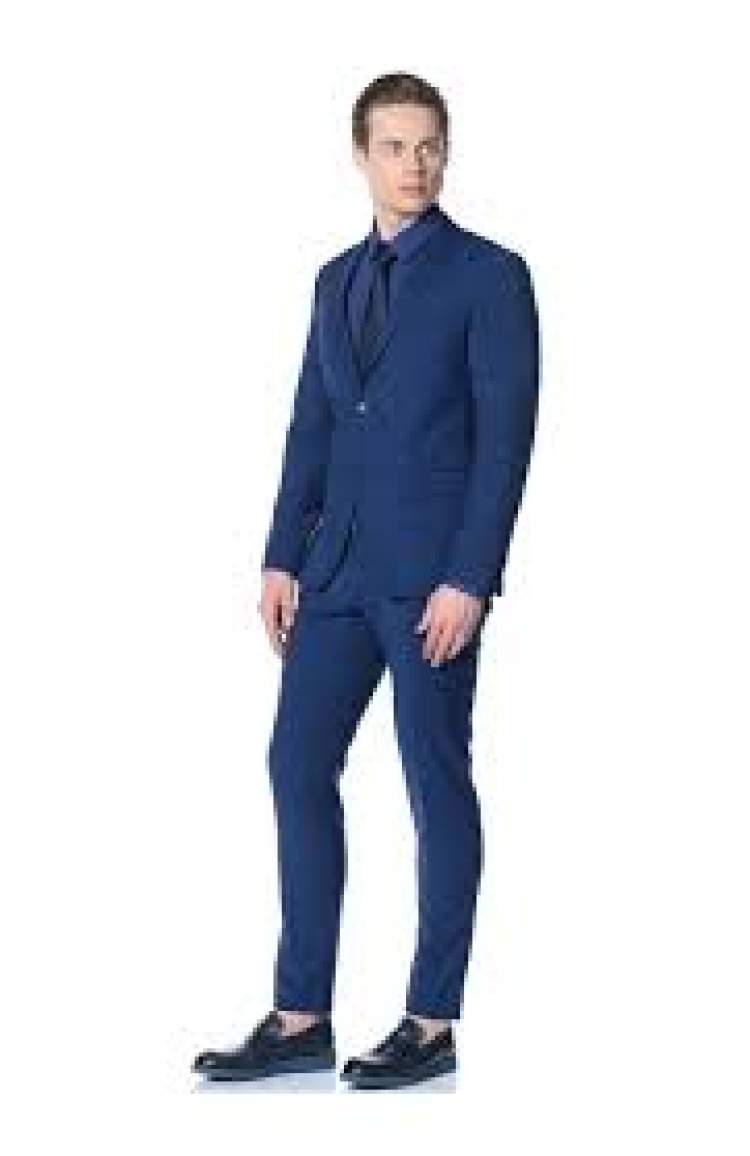 mavi takım elbise giyen erkek görmek