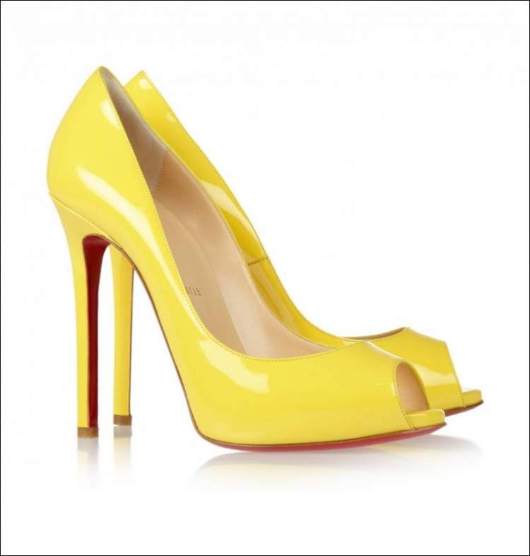 Rüyada Sarı Renk Ayakkabı Görmek - ruyandagor.com