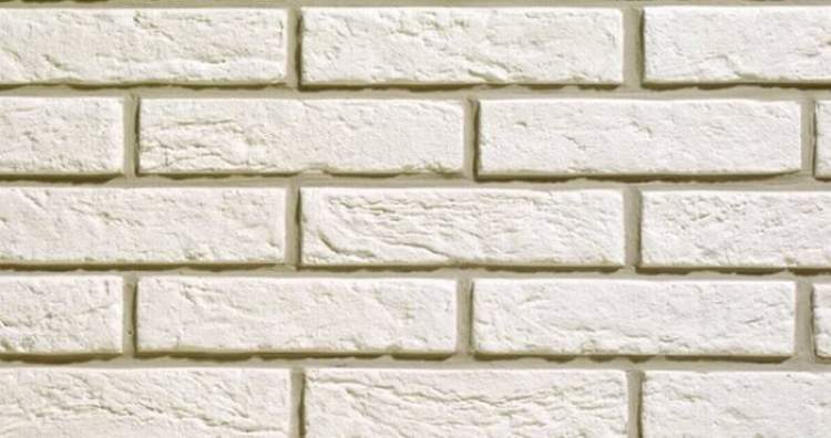 beyaz taş duvar görmek