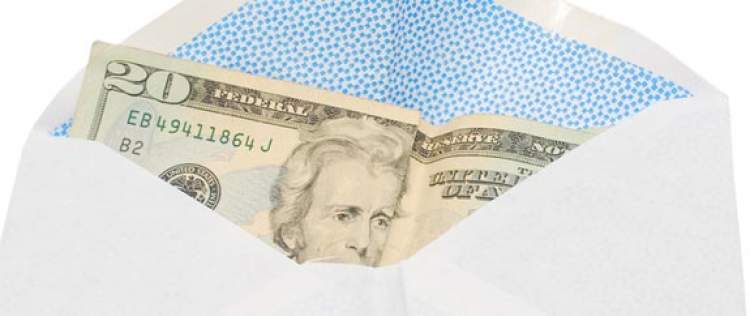 beyaz zarfta para görmek