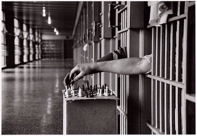 cezaevindeki birini görmek