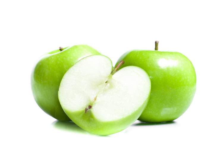 dilimlenmiş yeşil elma görmek