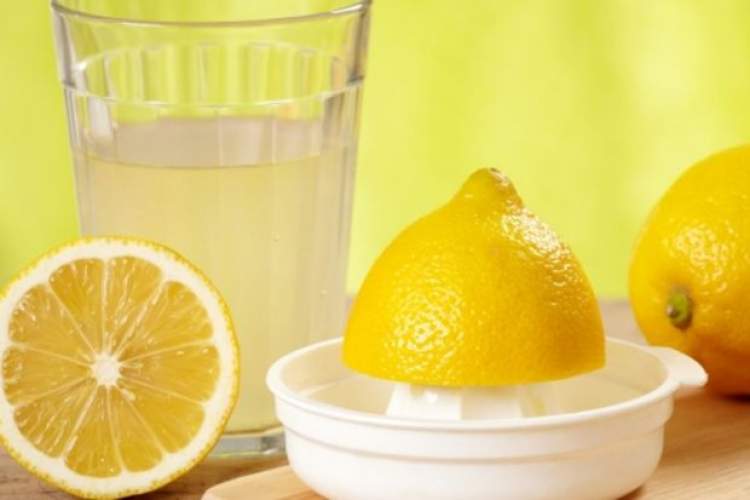 limon suyu içtiğini görmek
