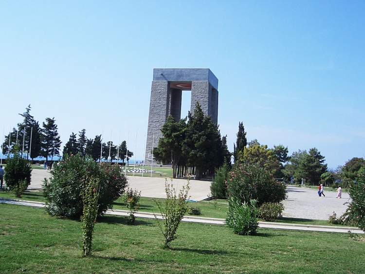 Rüyada Şehit Anıtı Görmek - ruyandagor.com