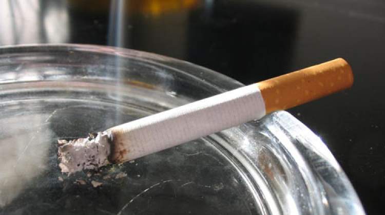 Rüyada Sigara İçerken Öğretmene Yakalanmak - ruyandagor.com