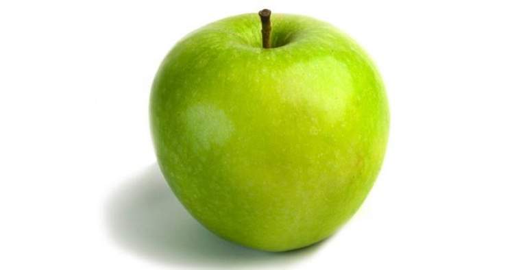 yeşil elma ağacından elma yemek