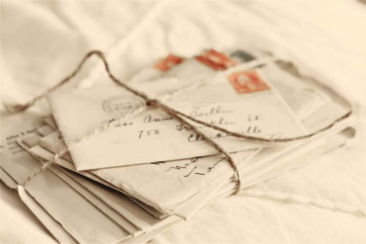 eski sevgiliden aşk mektubu almak